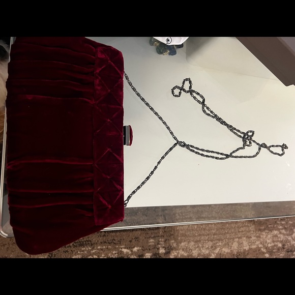 Made in Italy, Francesco Biasia mint condition purse in Burgundy - Picture 2 of 8